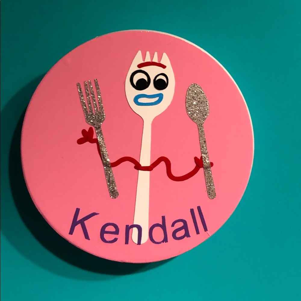 Toy story forky pop socket